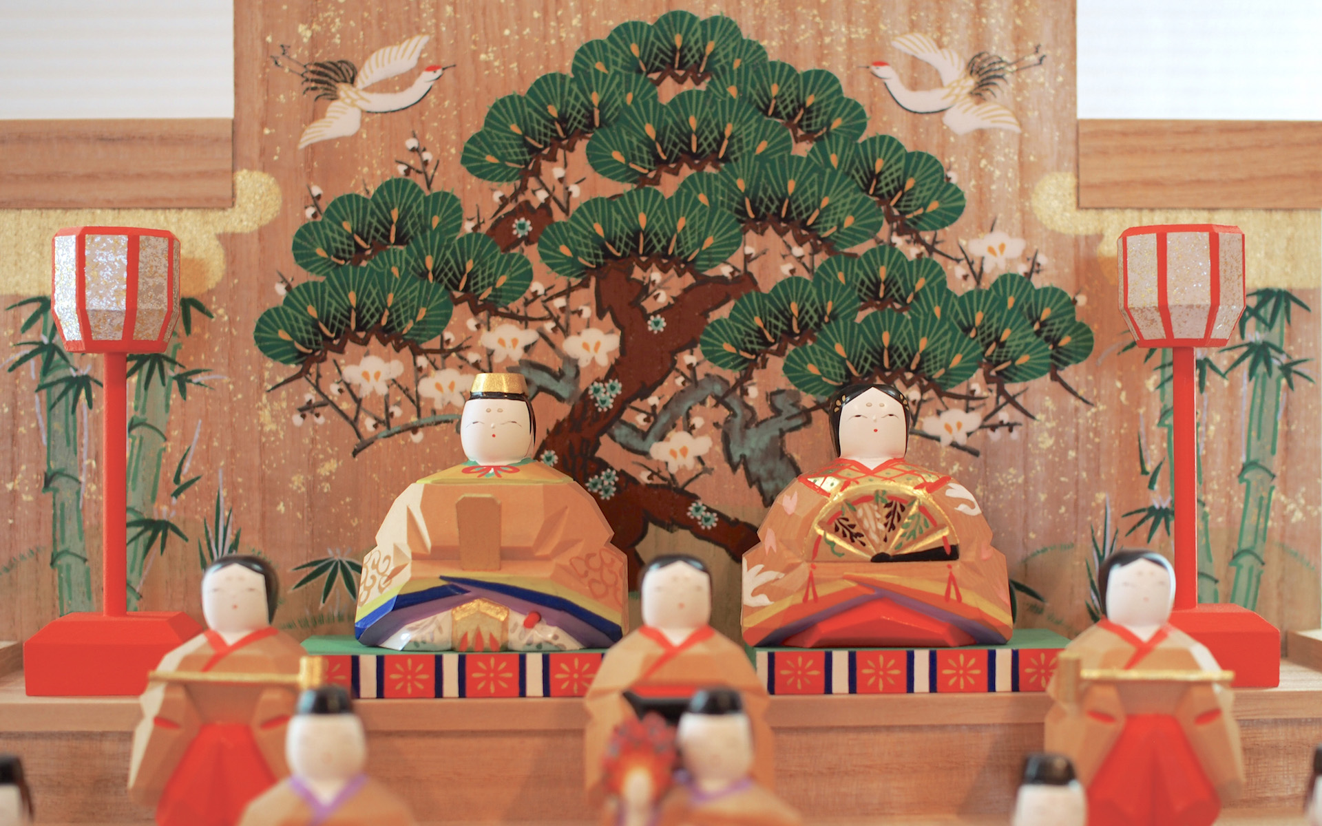 奈良一刀彫の「段飾雛」