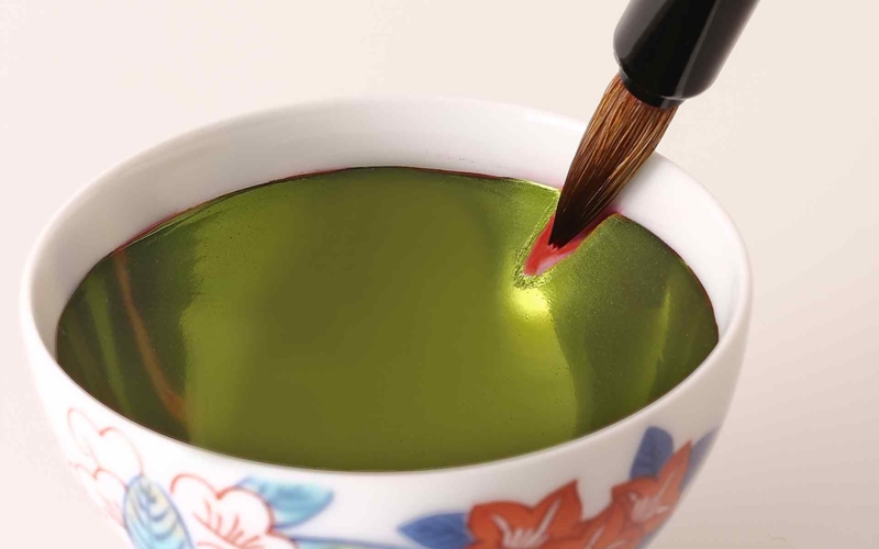 さんち〜工芸と探訪〜　伊勢半本店の紅