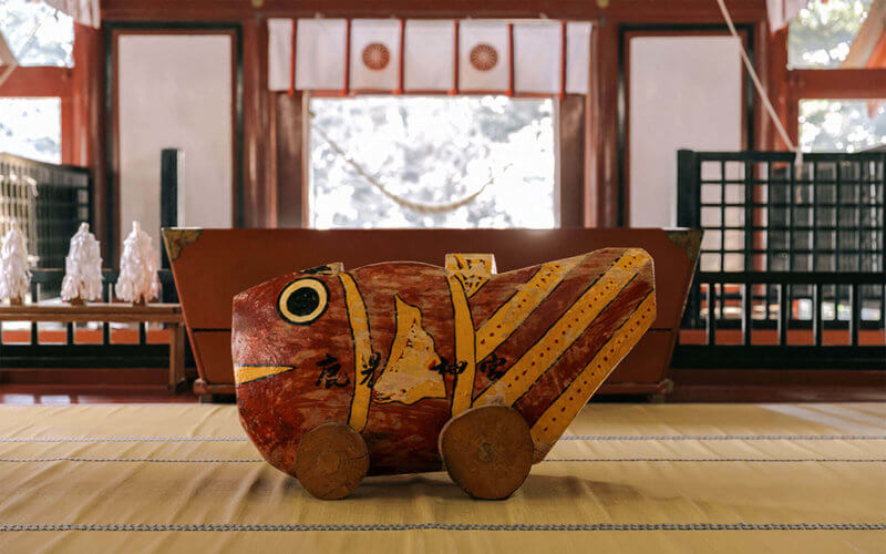 鹿児島の鹿児島神宮の鯛車