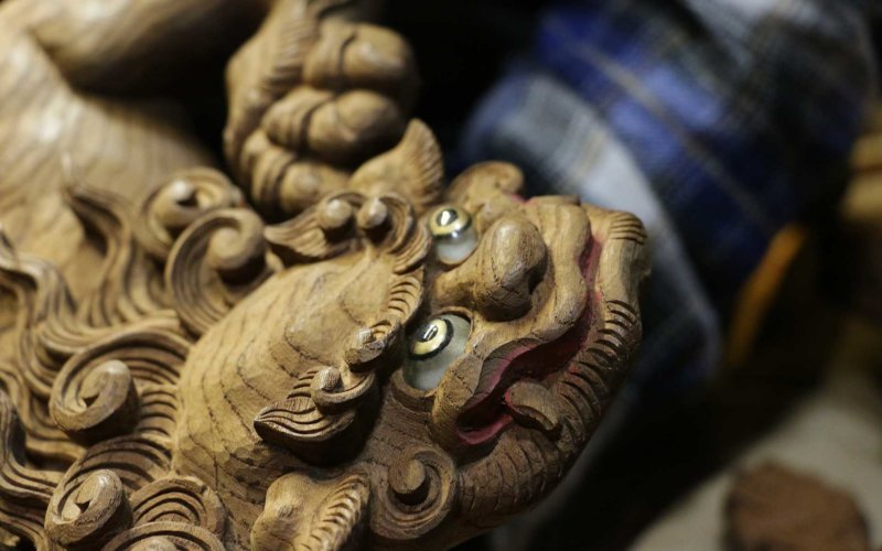 高山祭屋台・木彫の獅子
