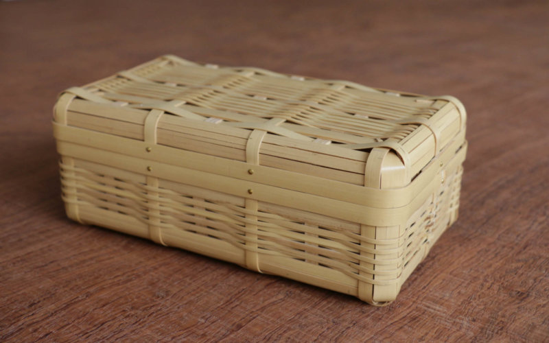 とみながのサンドイッチかご