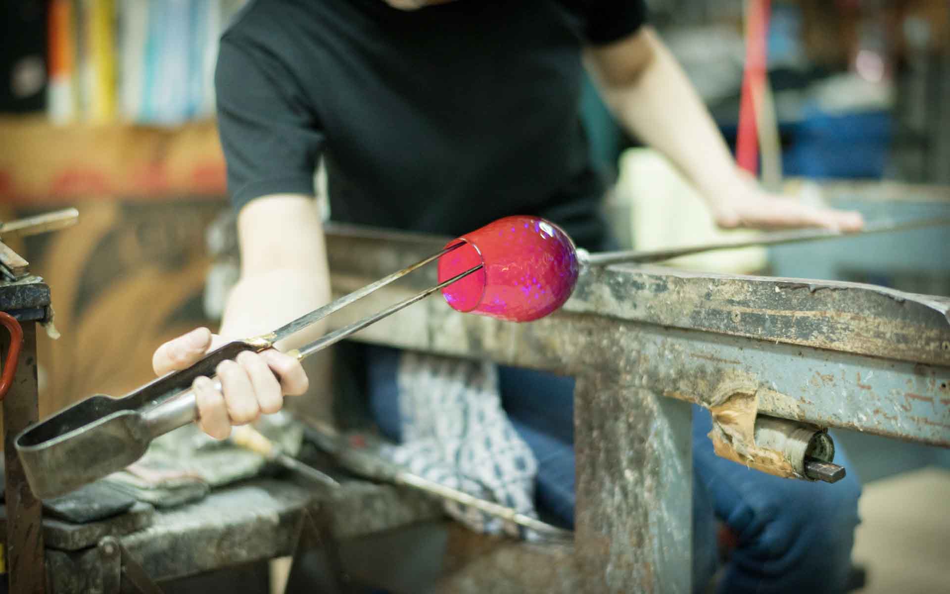 吹きガラスの成形