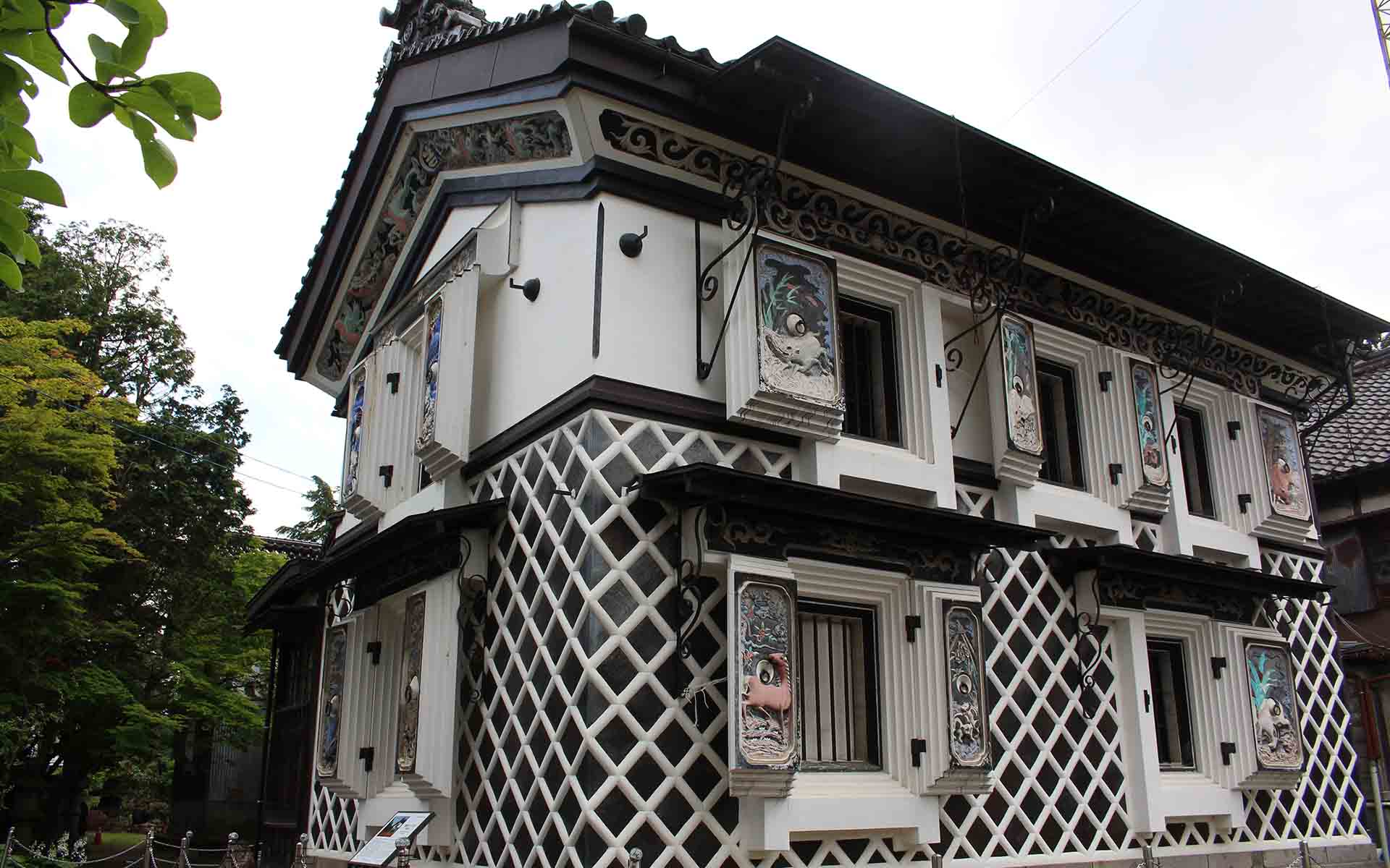 機那サフラン酒本舗鏝絵蔵