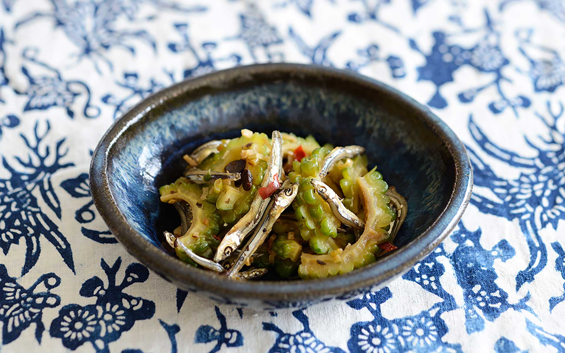 みんげいおくむらの奥村忍によるわたしの一皿・瑞穂窯