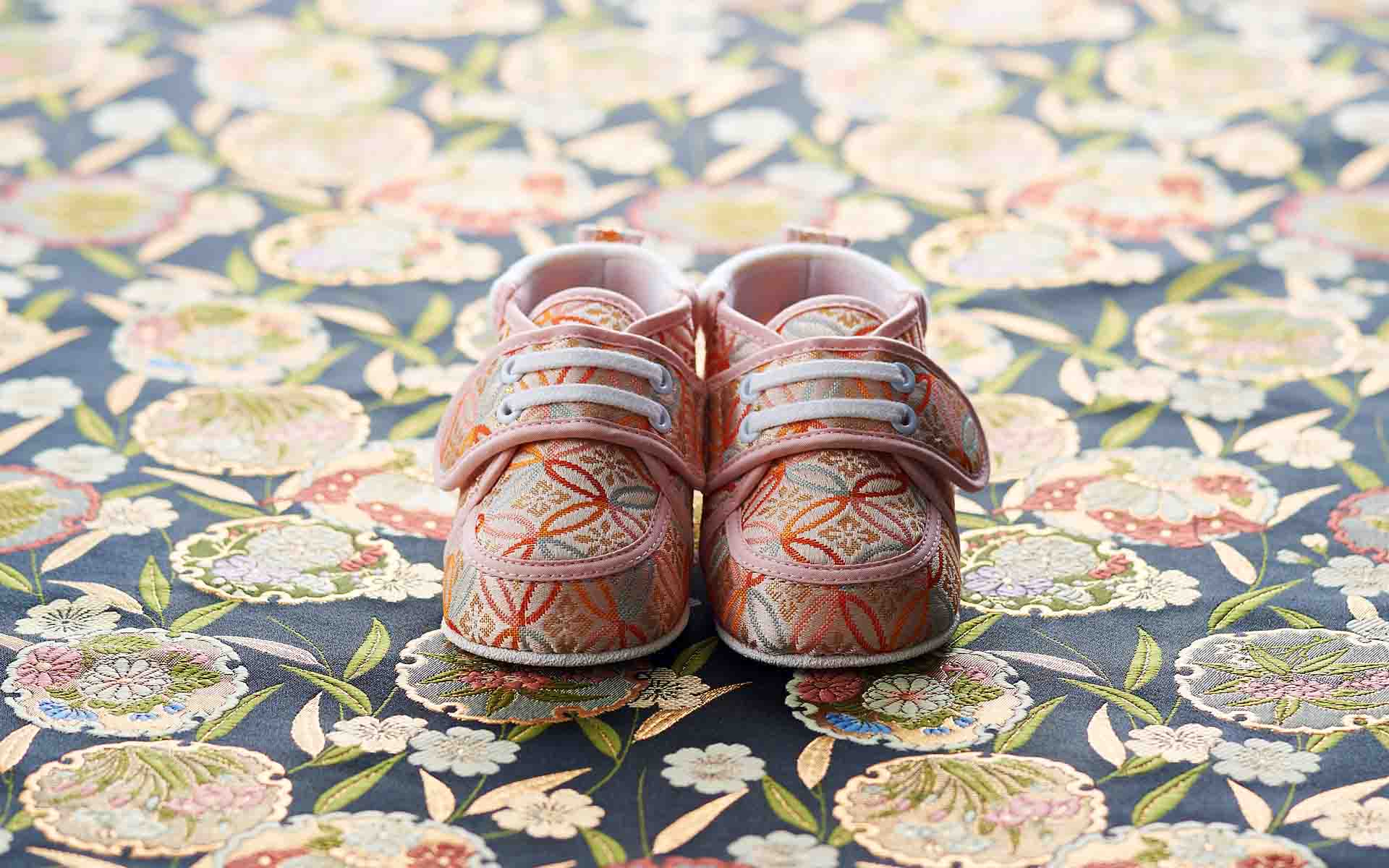 西陣織ファーストシューズ