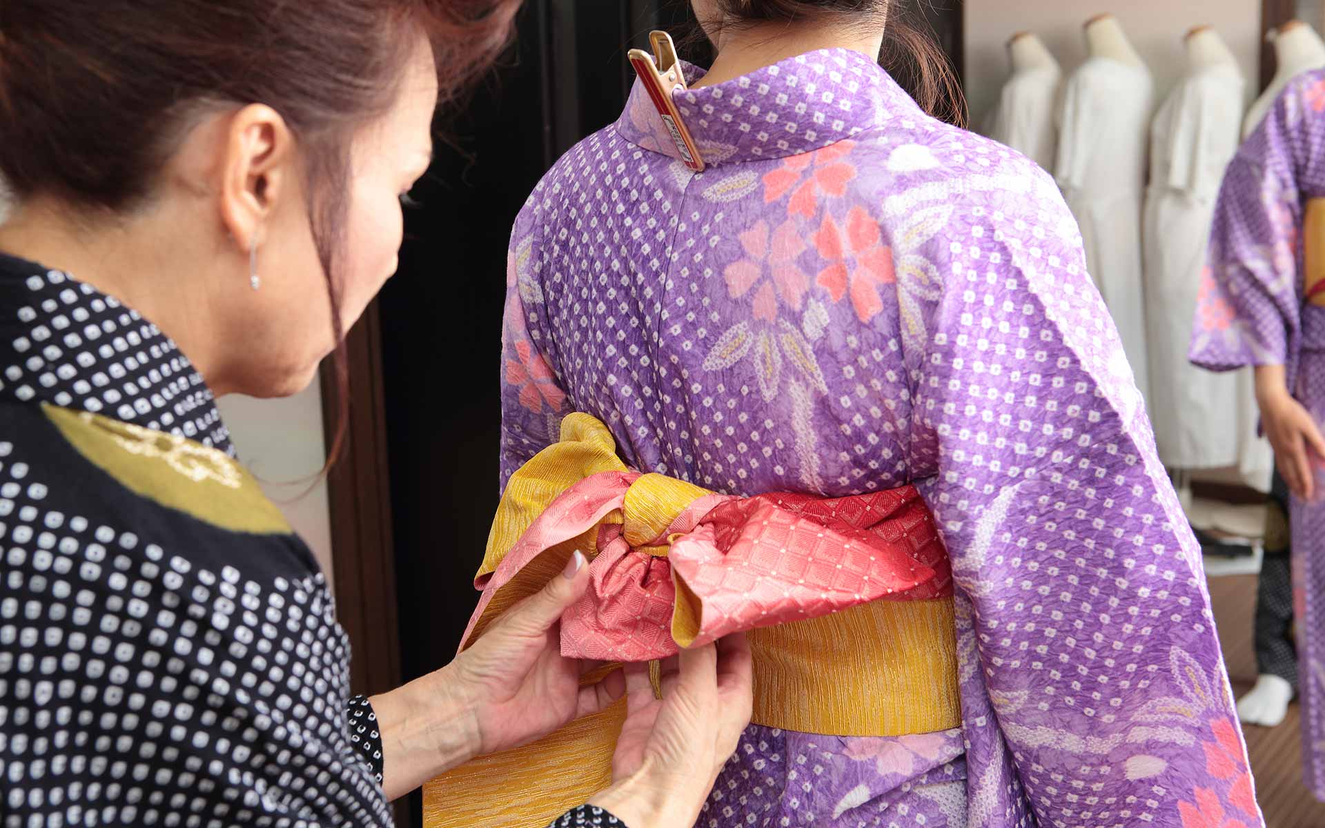 着崩れしない浴衣の着方をプロに教わる