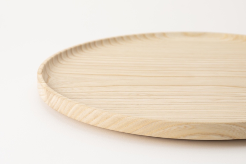 「RIN&CO.」丸いトレーアップ