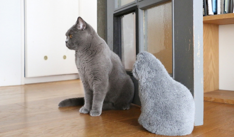 FabricoのNEKO door stopper