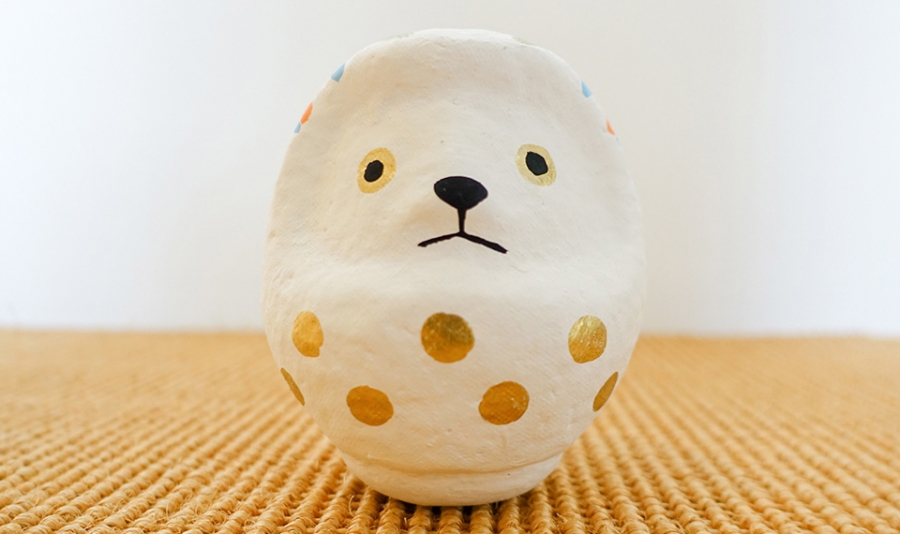 幸運の白鹿だるま